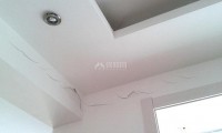 乳膠漆墻面為什么開(kāi)裂 原因可能有4種先動(dòng)腦子再動(dòng)手