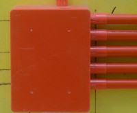 為何過線盒不可或缺？解析電氣系統(tǒng)中的 “隱形守護(hù)者”